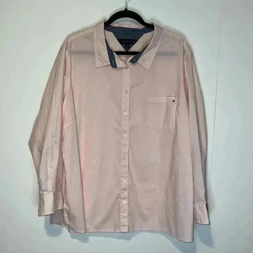 Tommy Hilfiger Women’s Button Up Long Sleeve Pink Shirt Z23